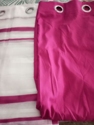 Cortinas y visillo rosa y blanco