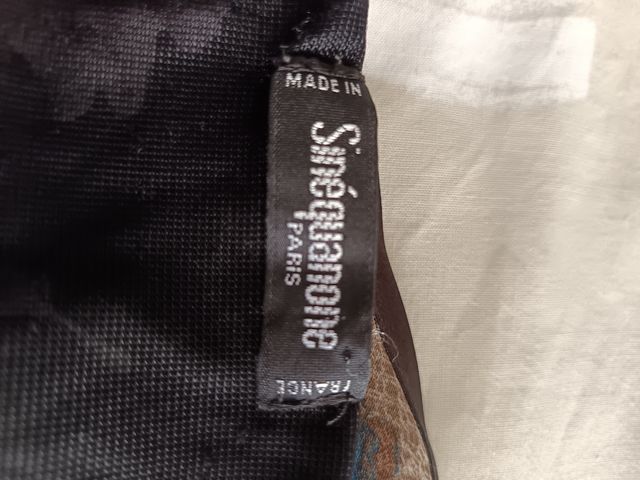 Vestido floral negro - rojo