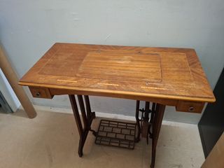 Maquina de Coser Vintage Singer