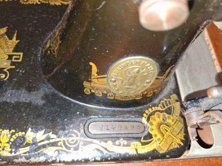 Maquina de Coser Vintage Singer