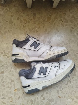 New Balance 550 - Zapatillas blancas y grises