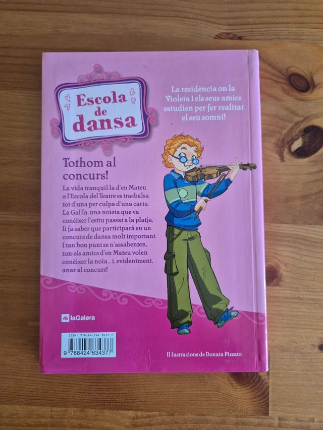 Escola de dansa 6. Tothom al concurs