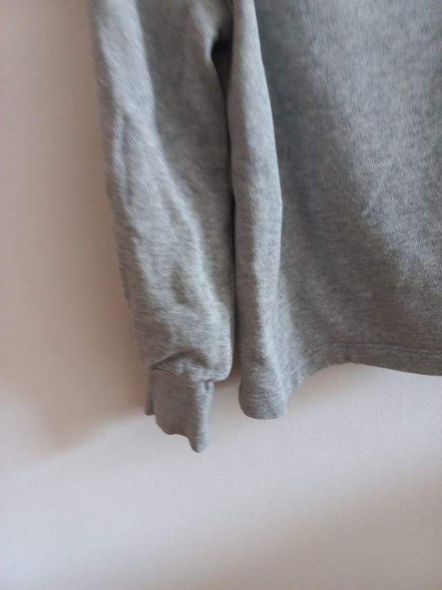 Sudadera Champion gris 5 y 6 años
