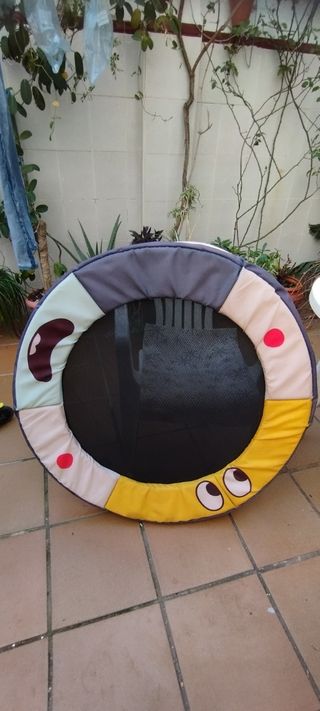 Cama elástica infantil
