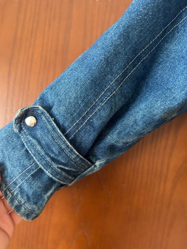 Chaqueta de jean vintage con corderito. UNISEX