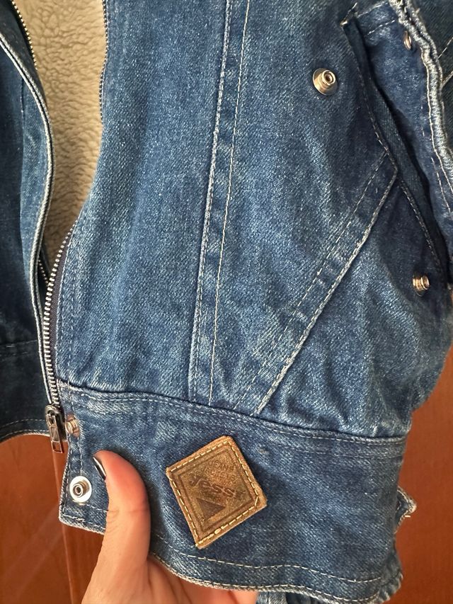 Chaqueta de jean vintage con corderito. UNISEX