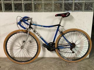 bicicleta carretera con rueda de 28'
