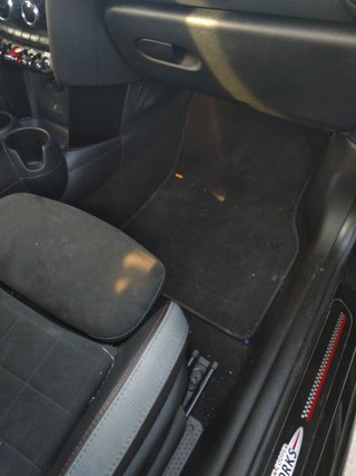 Limpieza de coche profesional