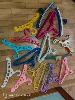 Perchas para niño o niña