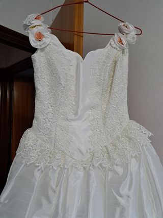 Vestido novia blanco roto