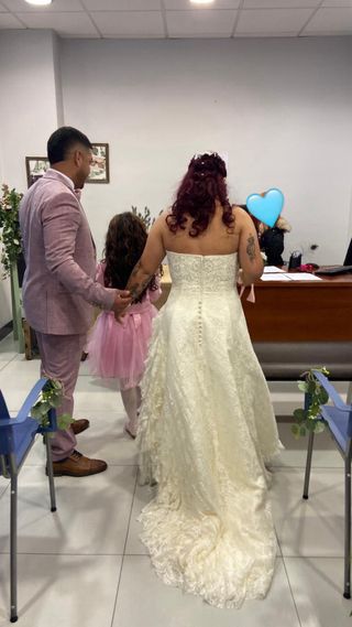 Vestido novia blanco roto. Negociable.