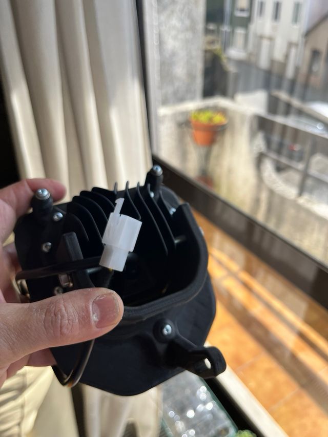 Farol LED Husqvarna - Mota