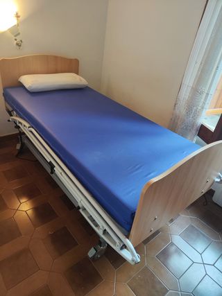Cama articulada seminueva