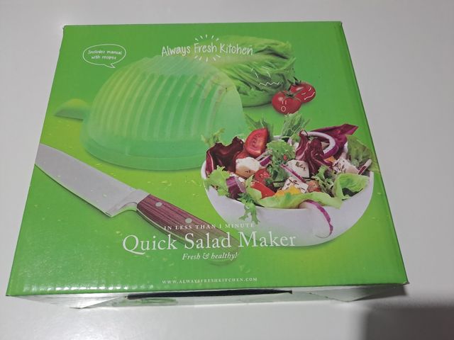 Quick salad maker