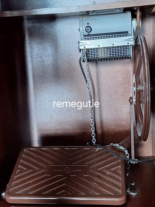 Máquina de coser Refrey 427VZ