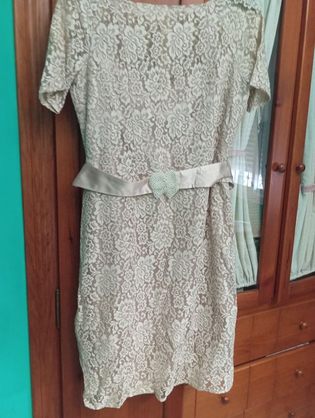 Vestido de encaje