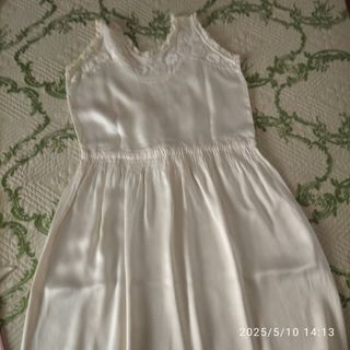 CAMISON DE NOVIA CON MAÑANITA 