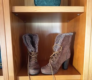 BOTINES DE MUJER.