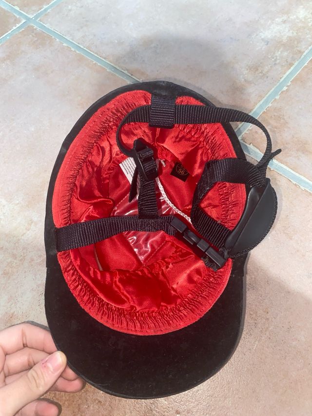 Casco equitación competición niño/a