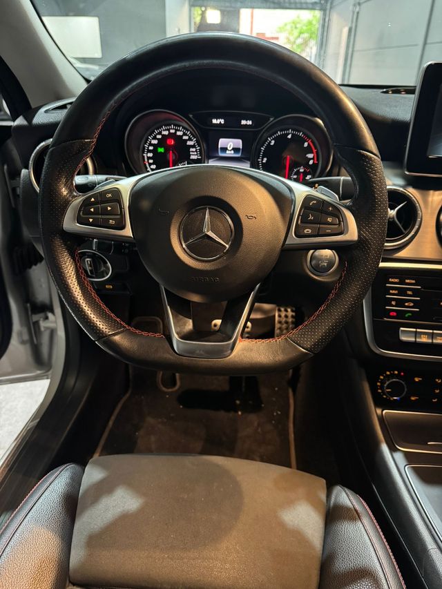 Mercedes-Benz Clase CLA 2018