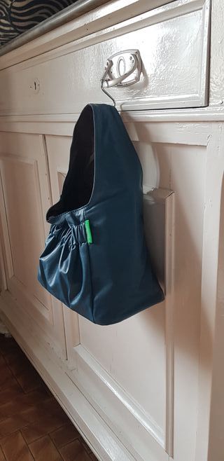 Borsa a mano "United Color of Benetton", piccola.