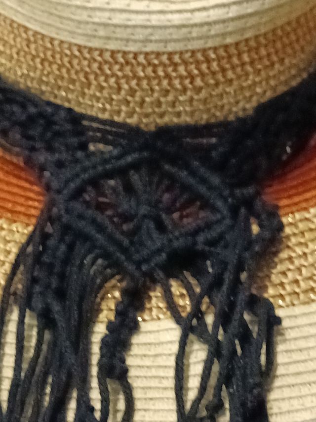 Diademas para sombreros en macrame