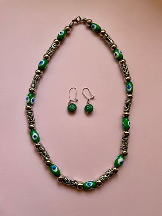 Collar y pendientes ojos turcos verdes