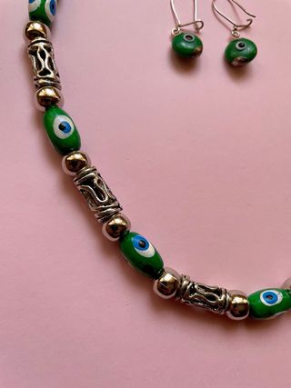 Collar y pendientes ojos turcos verdes