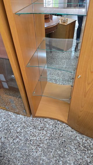 VITRINA MODERNA