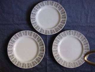 Platos vintage de porcelana Vargas Segovia