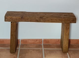 Banco rústico de madera maciza