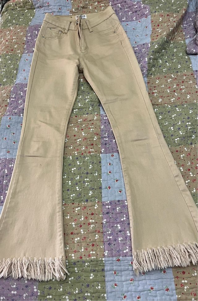 Pantalones campana KIWI beige