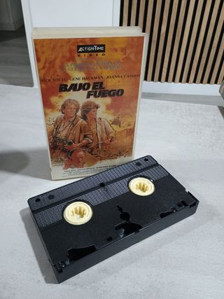 PELÍCULA VHS PARTICULAR BAJO EL FUEGO