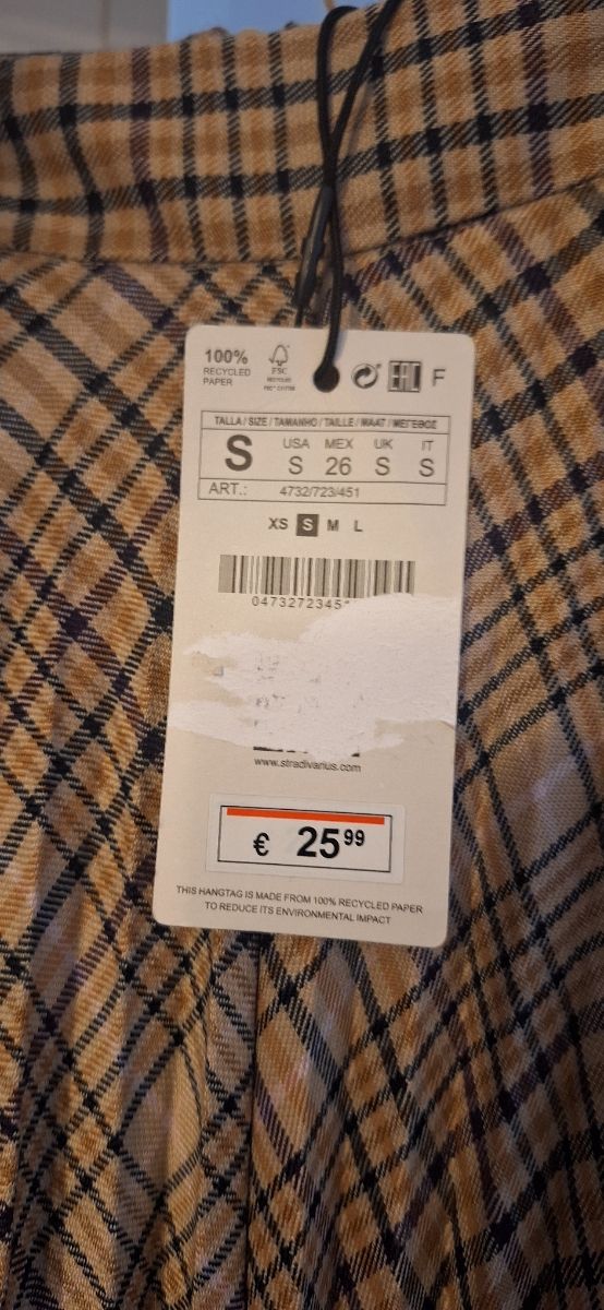 Falda plisada cuadros Stradivarius