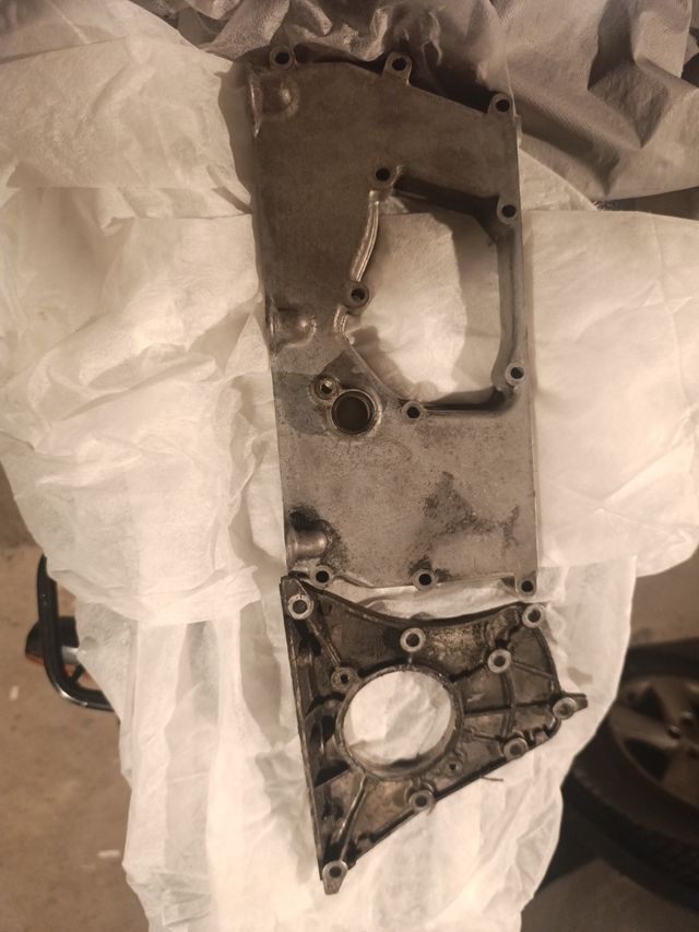 Tapas distribución BMW 318i M44