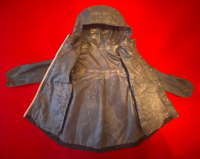 Chubasquero de montaña y trekking infantil