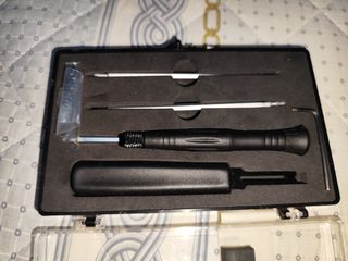 Set attrezzi Parrot per droni