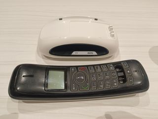 Teléfono inalámbrico AEG blanco