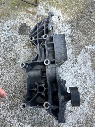 Suporte motor VW V200 - Usado