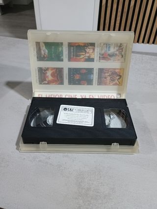 PELÍCULA VHS PARTICULAR El IBRO DE LA SELVA