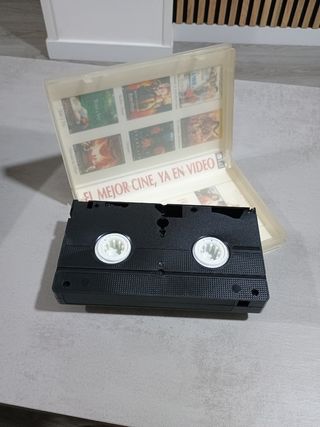 PELÍCULA VHS PARTICULAR El IBRO DE LA SELVA