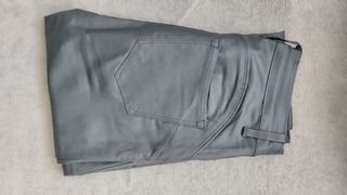 Pantalones cuero sintético -talla 36