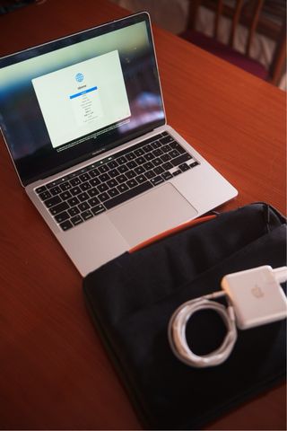 MacBook Pro 13.3” Touch Bar 2020