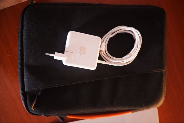 MacBook Pro 13.3” Touch Bar 2020