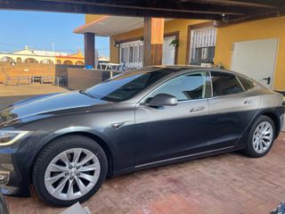 Tesla Model S 75 2018
