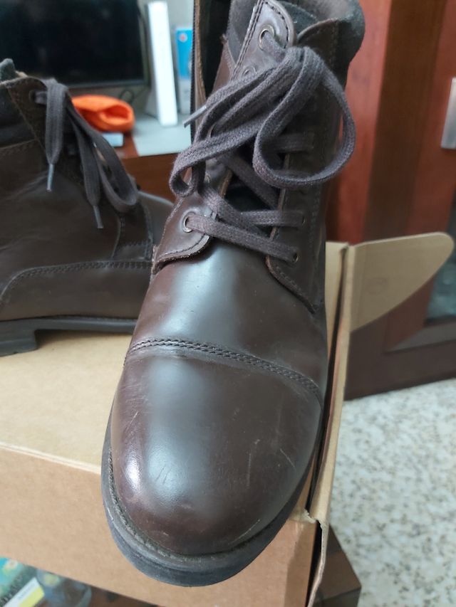 Botas de hombre de piel