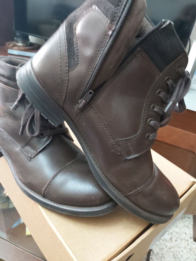 Botas de hombre de piel