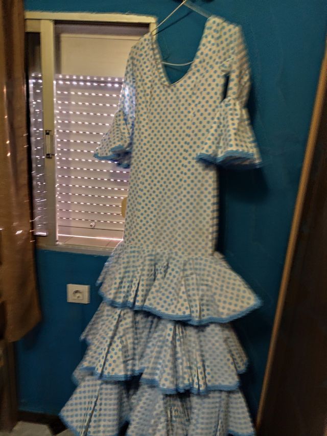 Traje Flamenca lunares azul y blanco