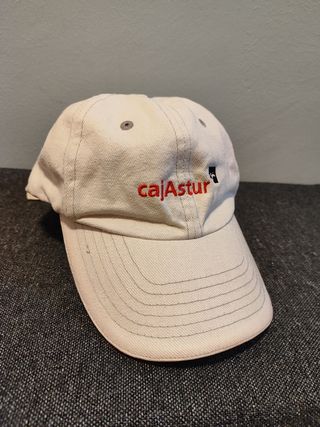 Gorra vintage CajAstur 