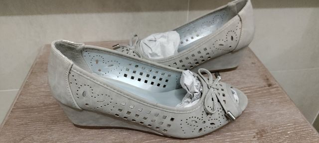 Scarpa zeppa donna 37